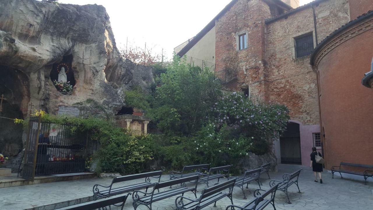 Appartamento Turistic by Monolocale nel Parco del Santuario Asti Esterno foto